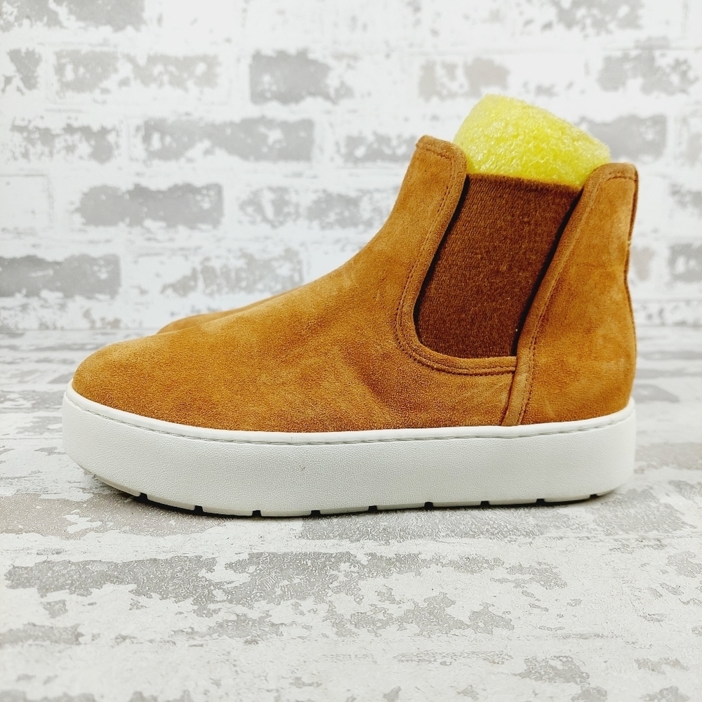 New Vince Women's Tan and White Suede Fur Platform Ankle Boots F666